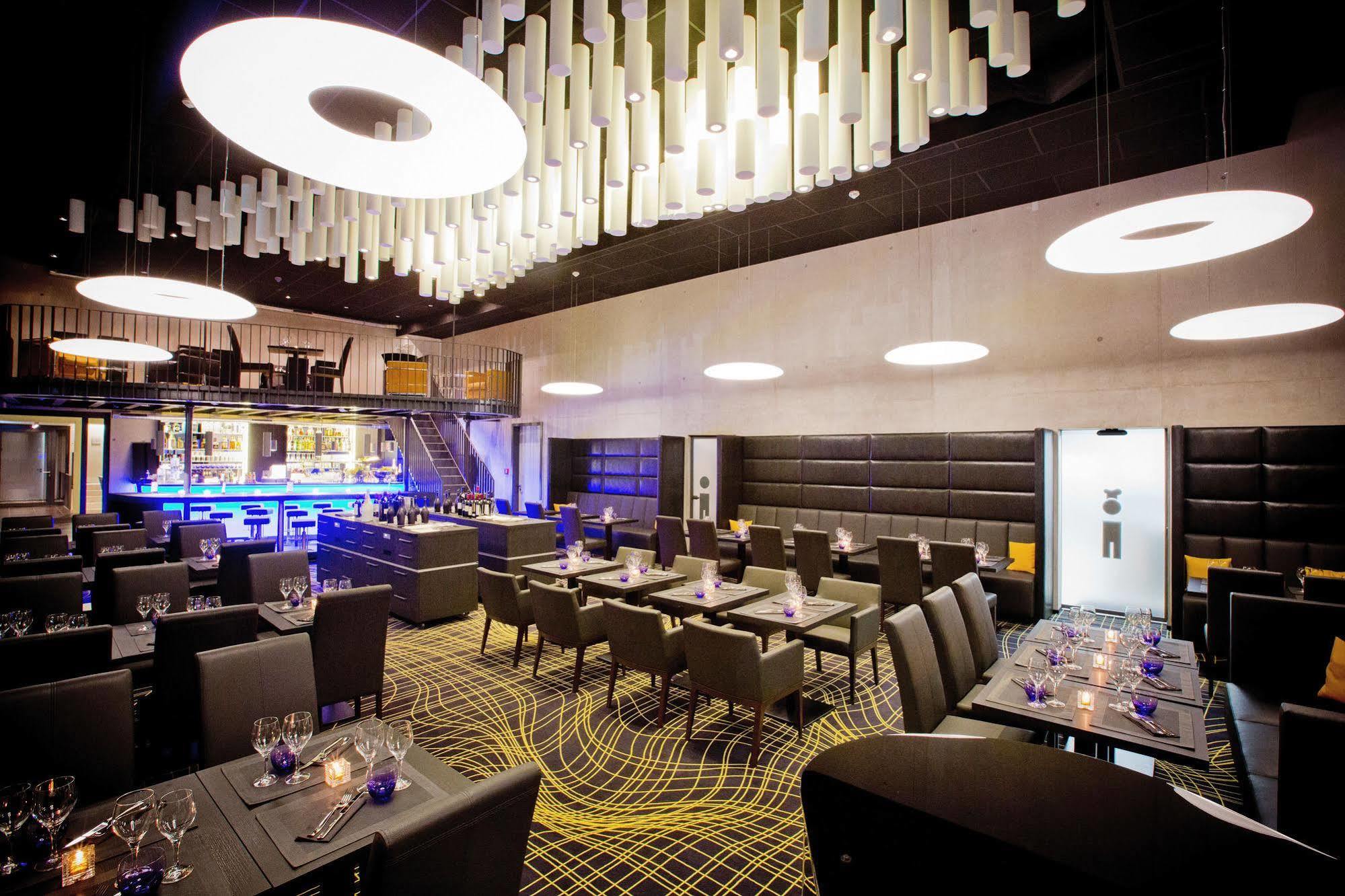 Euronova Arthotel Colonia Esterno foto